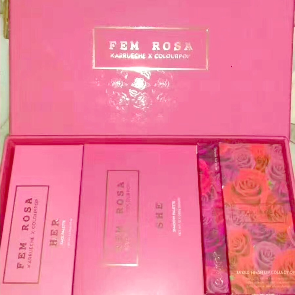 Karruche Makeup Set